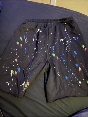 Gallery Dept Black Paint-Splatter Drawstring Shorts with Yellow Tag
